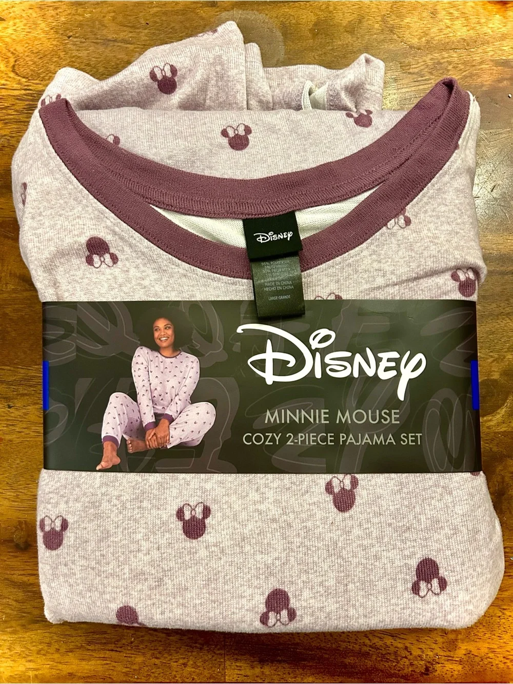 NWT Disney Minnie Mouse Cozy 2-Piece Pajama Set - Purple - Large - Picture 1 of 4